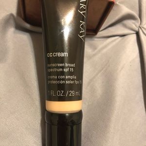 MaryKay cc Cream liquid foundation. New